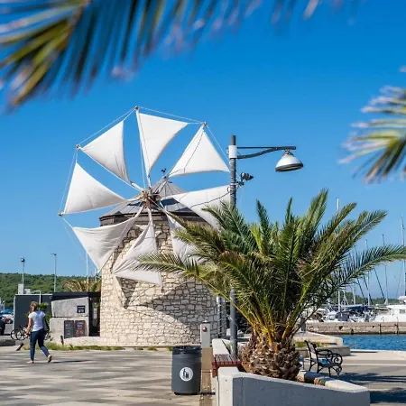 Hilde Blue-7 By Interhome Apartament