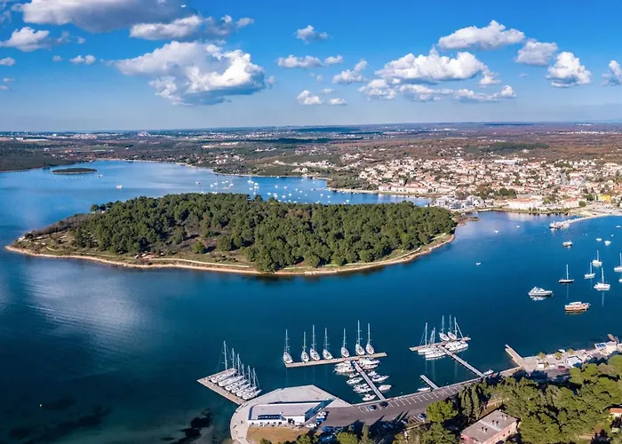 Hilde Blue-7 By Interhome Medulin