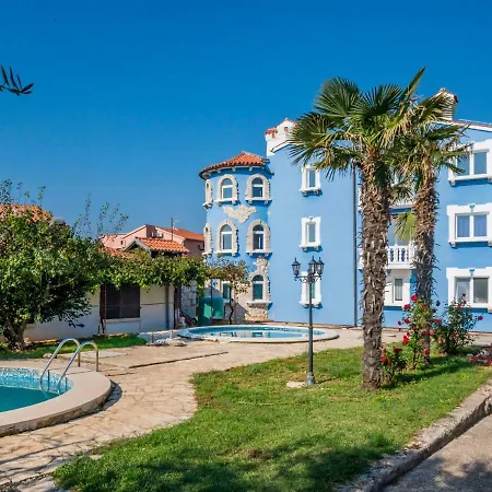 Appartement Hilde Blue-7 By Interhome *