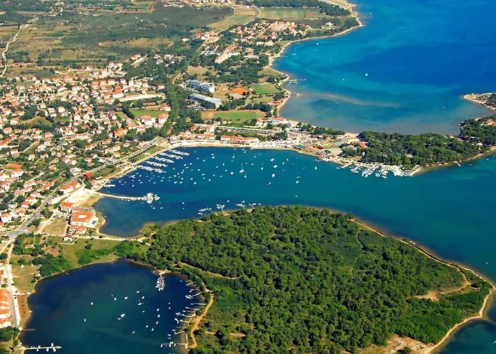 Hilde Blue-7 By Interhome 메덜린